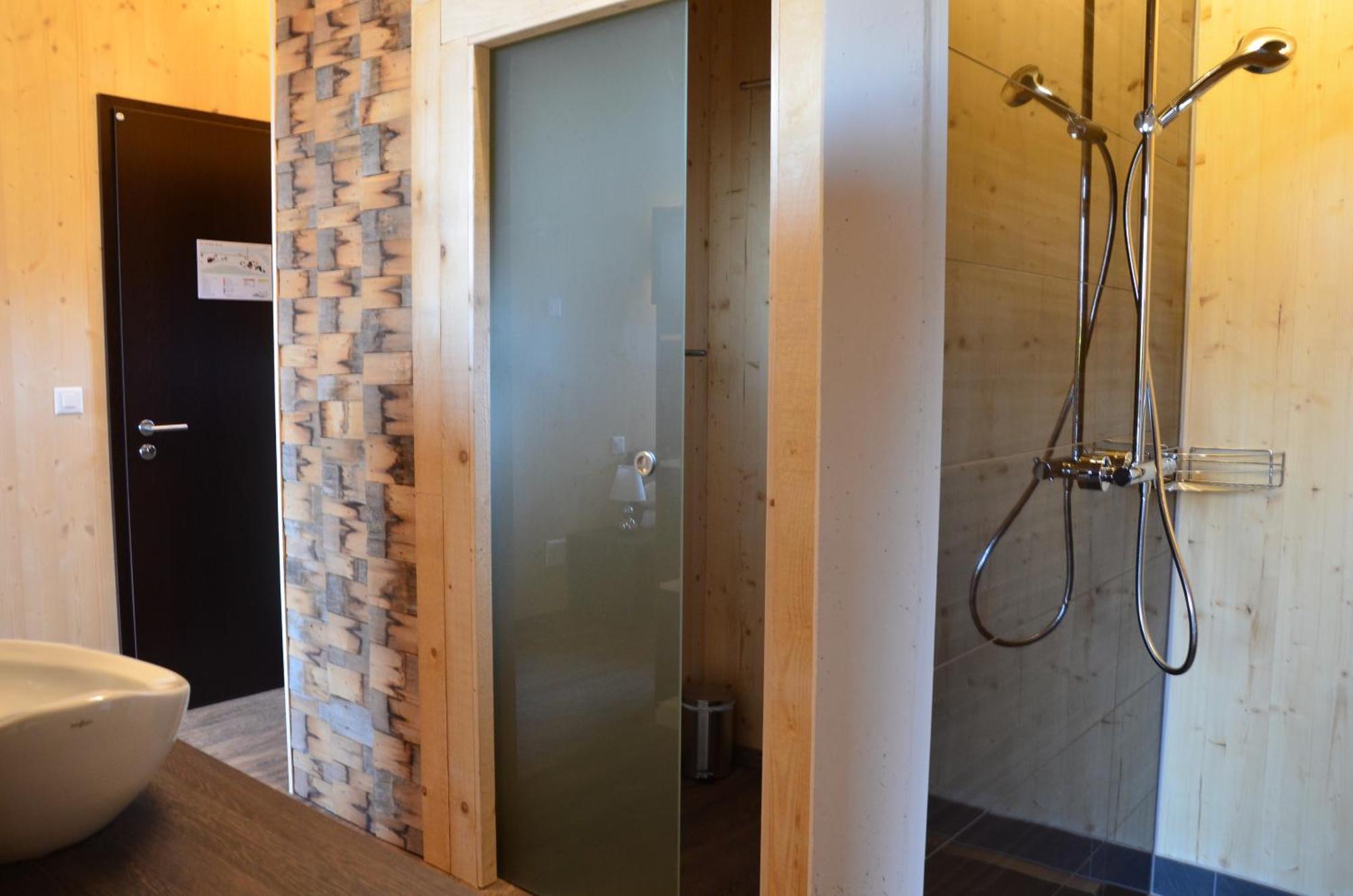 Huettenhotel Husky Lodge Muotathal Quarto foto