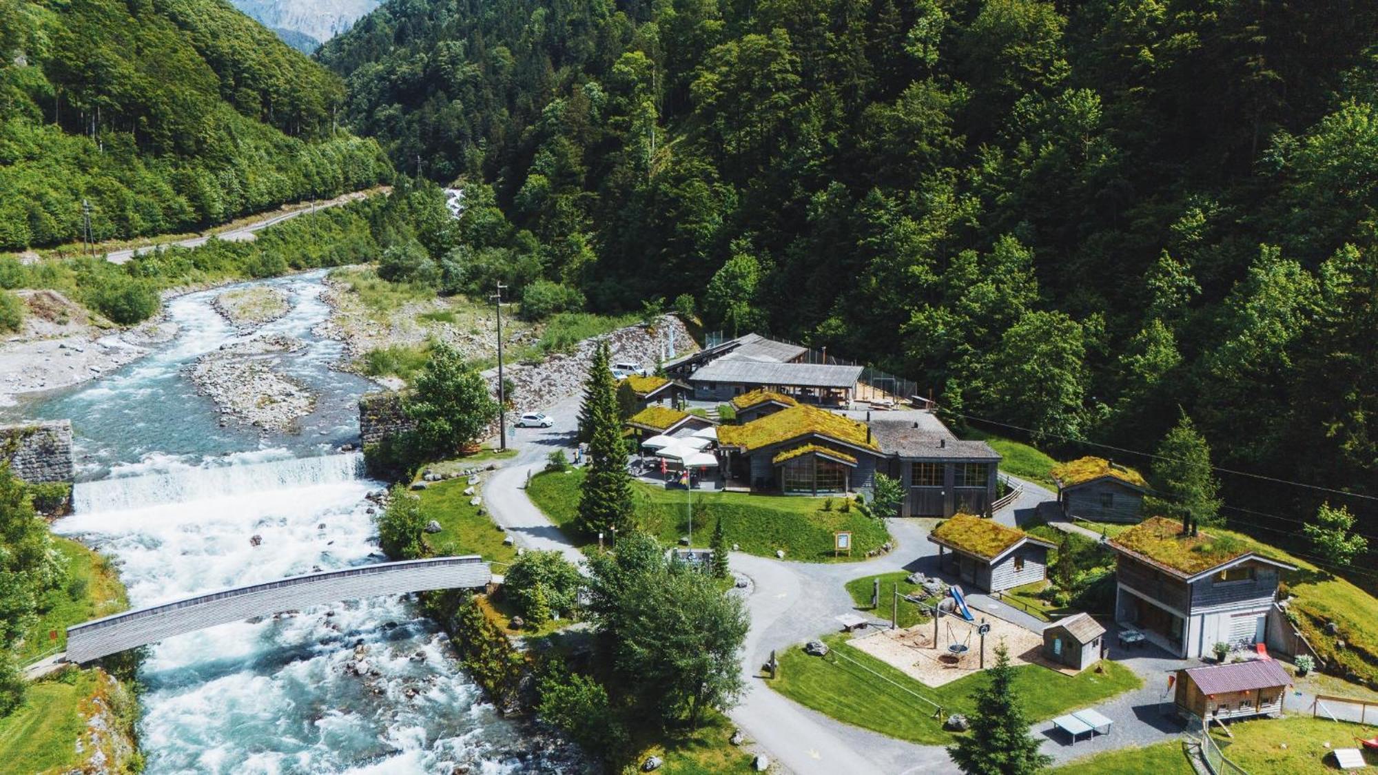 Huettenhotel Husky Lodge Muotathal Exterior foto