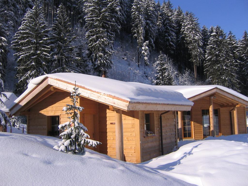 Huettenhotel Husky Lodge Muotathal Quarto foto